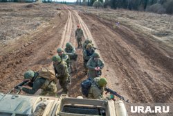 Российские военные взяли населенный пункт под полный контроль