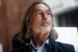 Никас считает, что актеру нужен памятник его масштаба личности
