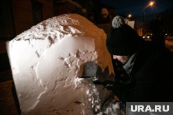 Снежная скульптура понравилась горожанам