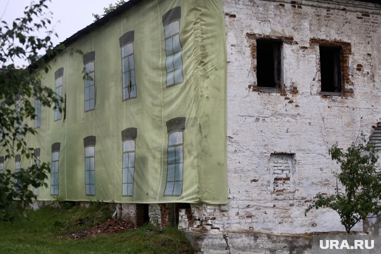 СК проверяет, угрожает ли аварийный дом на Невежина жизни жильцов в Кургане (архивное фото)