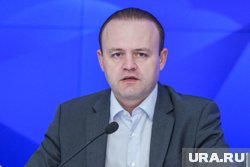 Даванков заявил, что в адрес фракции поступает много обращений от граждан, обеспокоенных новым законом 