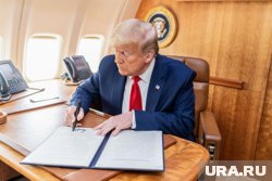 Трамп заявил, что на выходных побеседовал о России и Украине