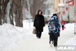 Школьники ХМАО могут поработать помощниками делопроизводителя