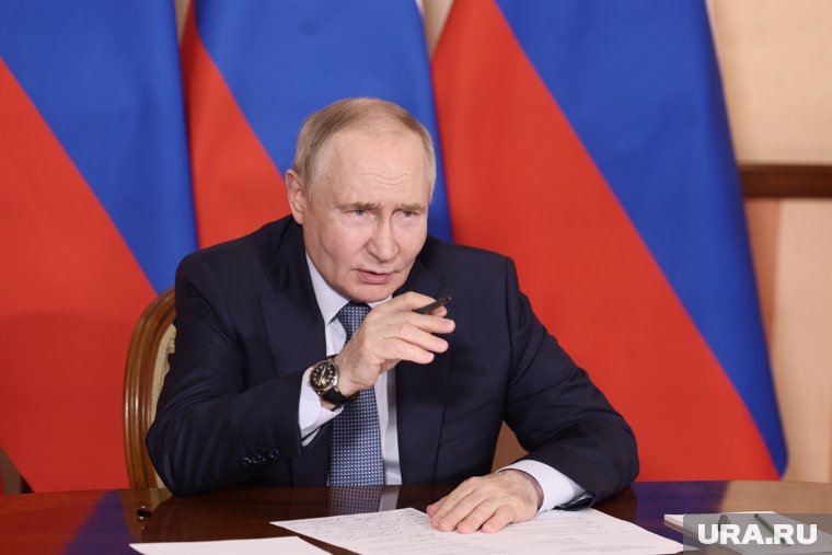 Президент Владимир Путин соединил Москву и Екатеринбург новой трассой