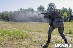 Бойцы пробивались к лесополосе под непрерывным огнем противника (архивное фото)