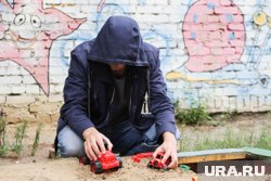 Педофила из ХМАО, который скрывался десять лет, поймали и отправили на скамью подсудимых