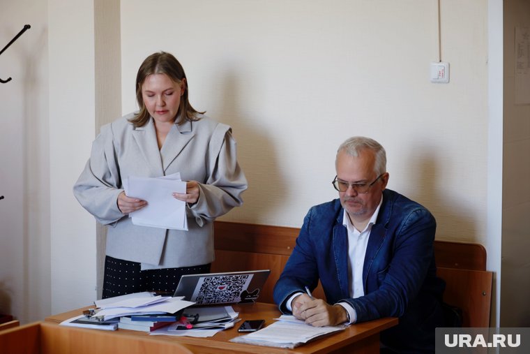 Интересы Порядина защищают два адвоката