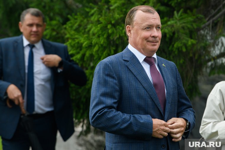 Обратную связь своим замам Орлов дал на утреннем совещании в понедельник