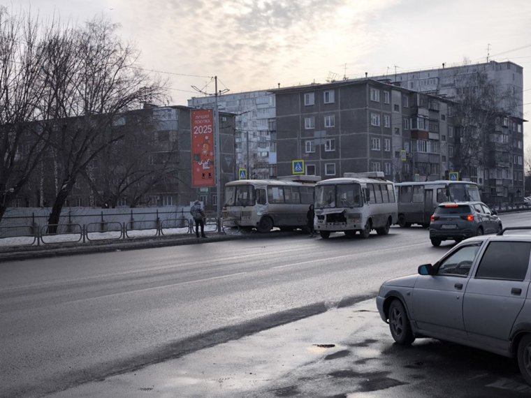 В центре Кургана столкнулись два ПАЗа