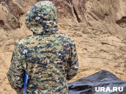 В Сургуте следователи проверяют гибель рыбака, тело которого нашли в перевернутой лодке