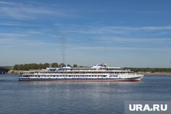 Мужчина почувствовал себя плохо, упал на спину в камбузе и скончался
