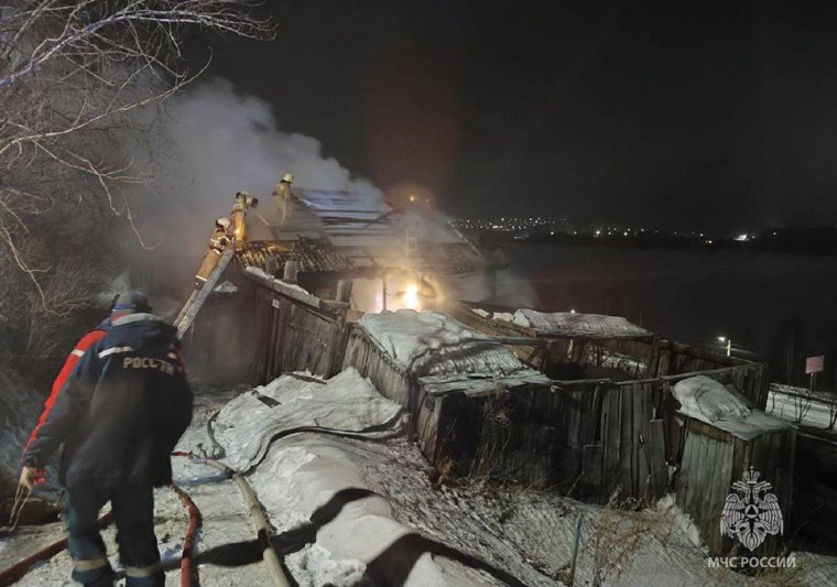 Пожар произошел в доме по улице Таганайская 