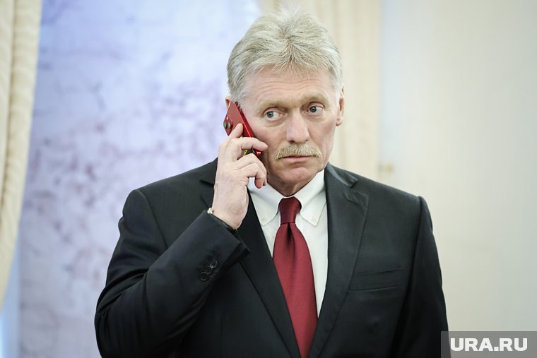 Песков заявил, что переговорная команда в Стамбуле находится на постоянной связи с Кремлем