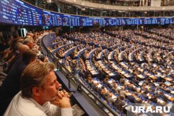 Элиты Европы создают угрозы в лице РФ,  чтобы избавиться от кризиса