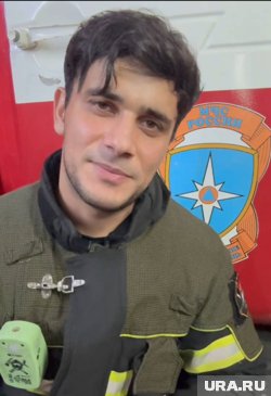 Рустам Гасанов работает 5 лет в пожарной части Лангепаса