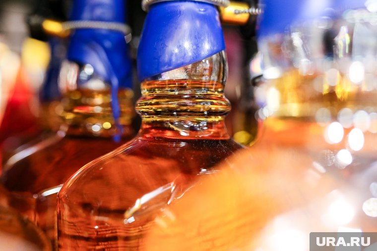 Продажи алкоголя в РФ упали