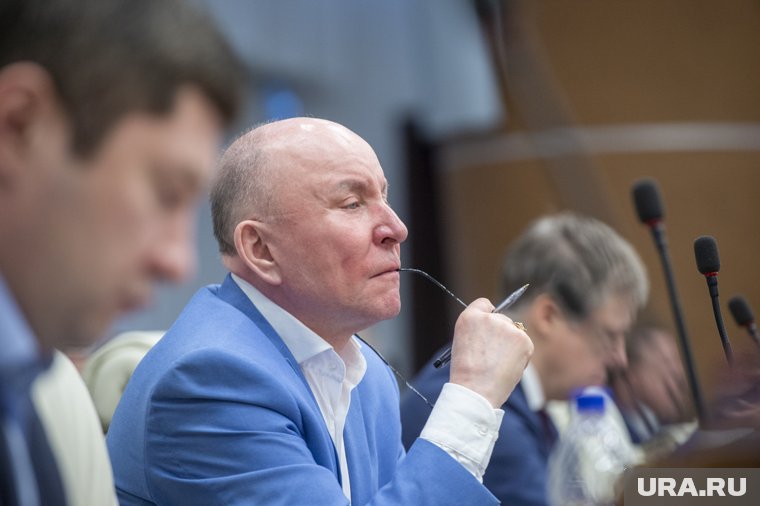 Депутат Алексей Петров запускает три мясных магазина в Кудымкаре
