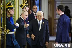 Путин пообщался с Махмудом Аббасом