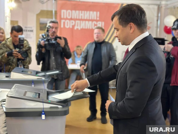 Глава пермского крайизбиркома Игорь Вагин проголосовал одним из первых