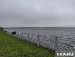 В Новом Уренгое продолжается благоустройство озера Молодежного (архивное фото) 