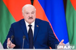 Лукашенко отметил, что западные элиты строят будущее без участия славян, на чем и основаны идеи шовинизма и расизма