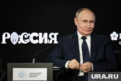 Лидеры стран поздравляют Путина с днем рождения