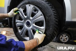 В Пермском крае менять летнюю резину на зимнюю можно во второй половине октября