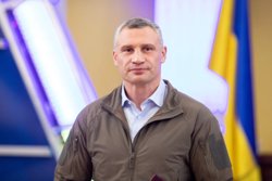 Кличко исчез перед заседанием Совета обороны
