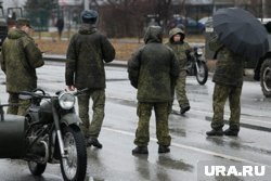 Военным в России поднимут зарплату