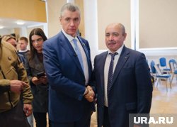 Игорь Горшков (на фото справа) возглавил курганское отделение ЛДПР