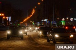 Пробки в Тюмени организовались после 17 вечера 