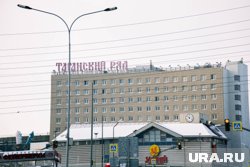 По словам продавцов, в «Таганском ряду» многие вещи у них стоят дешевле