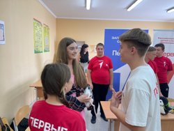 Светлана Буравова пообщалась с активом Первых в новых регионах РФ