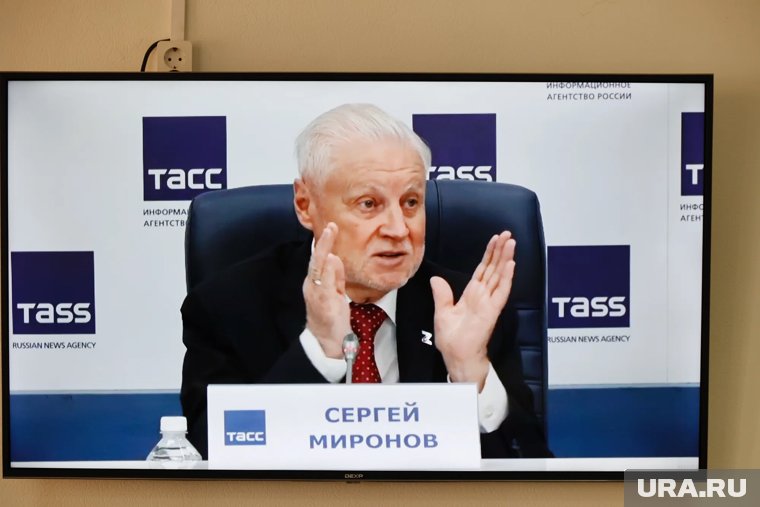 По словам Миронова, текущая планка доходов бедных слабо соответствует реальности