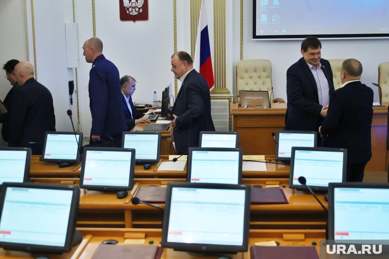 Курганские парламентарии соберутся действующим созывом в последний раз 26 августа
