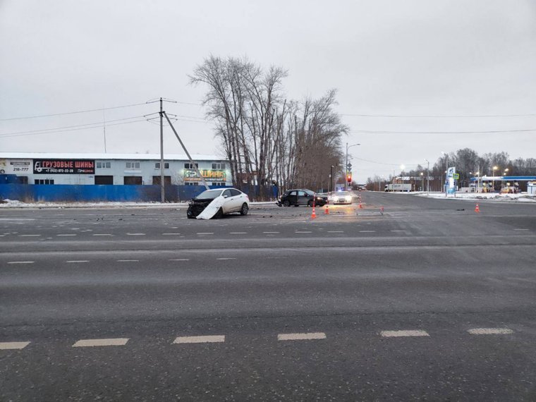 Автомобили столкнулись на улице Барнаульской