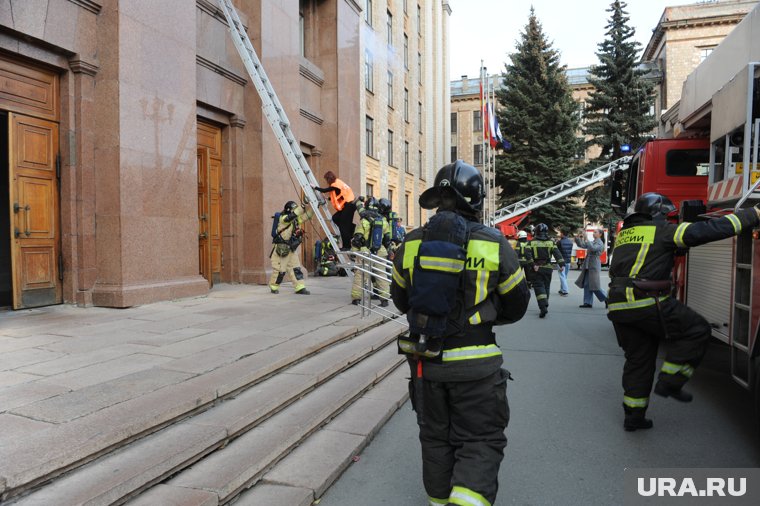  В учениях помимо пожарных также участвовали полиция, медики и энергослужбы 