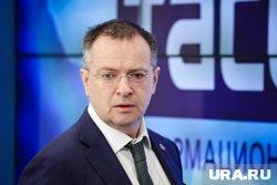 Мединский заявил, что хотел бы послать Рютте школьный учебник истории