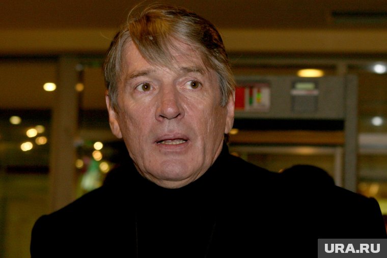 Александр Абдулов попал на сцену уже в пять лет