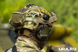 На кадрах виден момент задержания и допроса