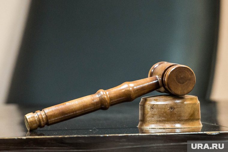 Суд обязал ресторан в Челябинске выплатить штраф за порчу благоустройства