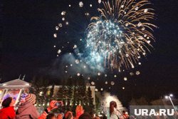 На День города Кургана салют запустят на полчаса позже