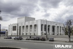 Театр-Театр будет открыт минимум до 4 ноября