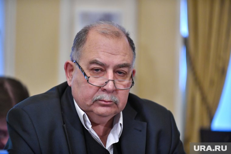 Политолог Сергей Черняховский считает, что Россия может помочь Украине сохранить свою государственность