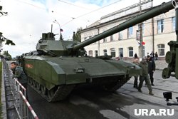 Танк Т-14 «Армата» оснащен беспилотной башней