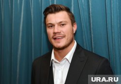Ведущий шоу Олег Гаас
