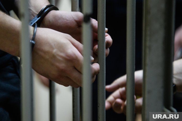 По словам родственников, задержанный свердловчанин приехал в Азербайджан в отпуск