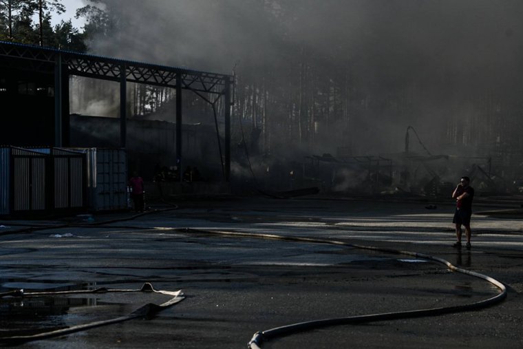 Площадь пожара составила 2000 квадратных метров