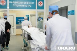 Врачи из Советского удалили 22 опухоли у пациента 