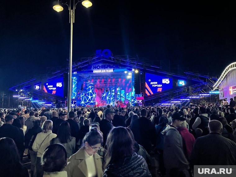 Ноябрянам предлагают сделать предложение руки и сердца прямо на сцене во время празднования Дня города